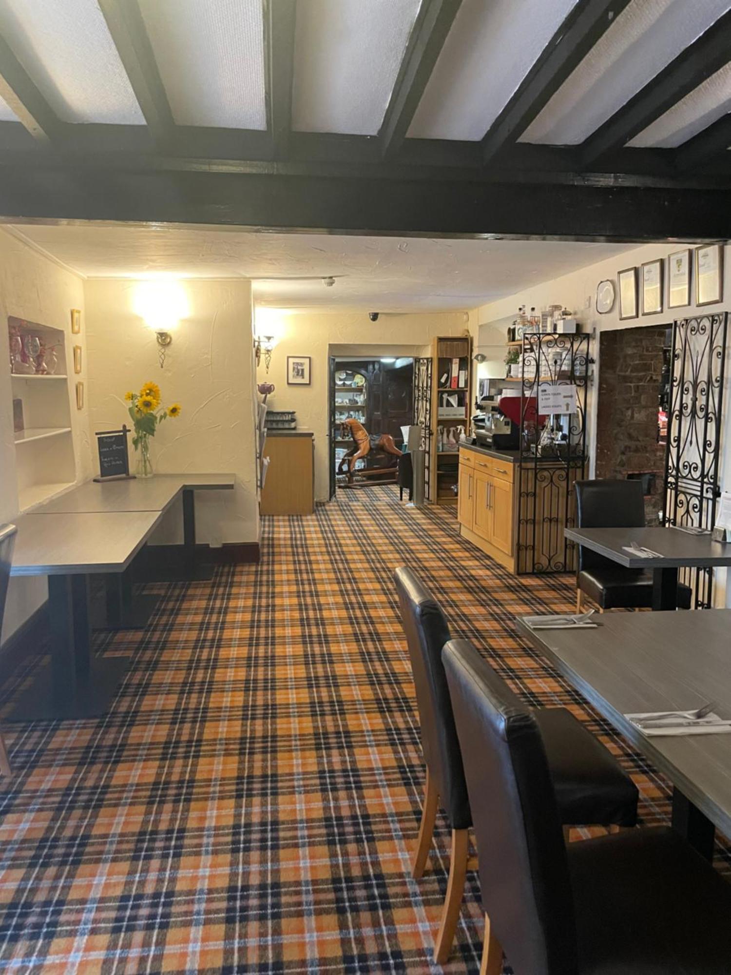 The Dog & Partridge Country Inn Ashbourne  Exterior foto